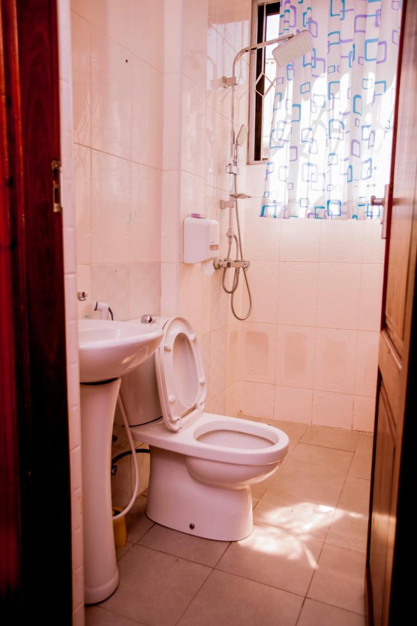 B10 Airport Lodge Dar-es-Salaam Eksteriør bilde